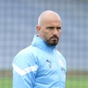 Enzo Maresca in Manchester City training