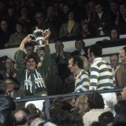Peter Latchford lifts the Scottish Cup in 1975